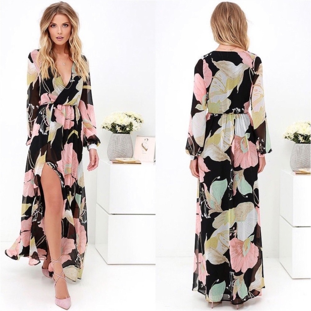 Lulus Wondrous Water Lilies Black Floral Maxi Dress Long Sleeve Slit Size M NWT